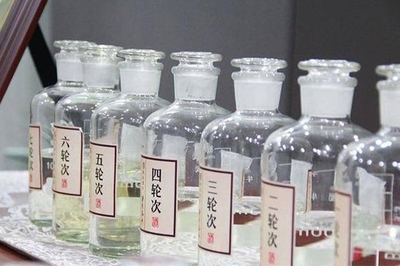 传统定制酒亟待推陈出新,“真的好酱酒”亮出新玩法